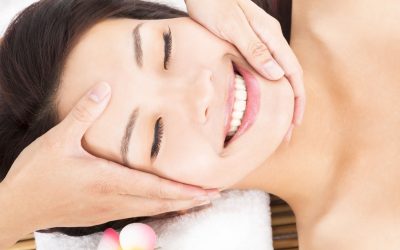 Achieving Radiant Skin with an Esthetician in Wilmette, IL for Personalized Care